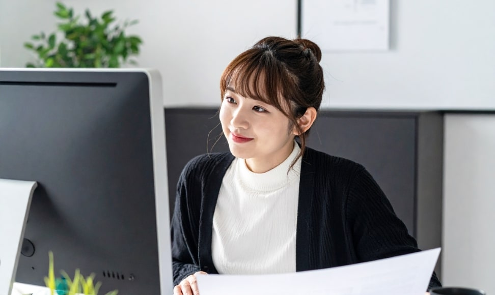 品質管理する女性